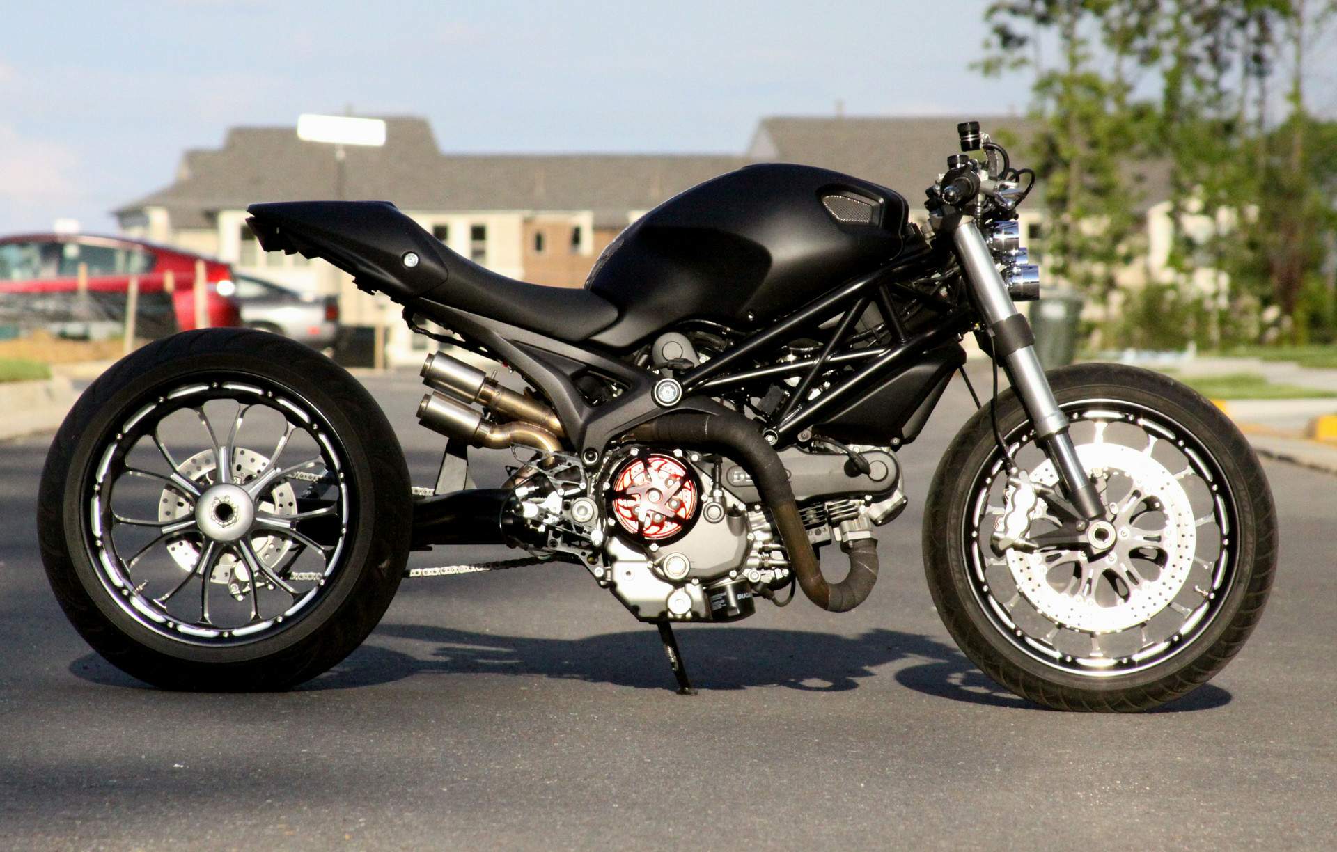 Ducati monster discount single swing arm